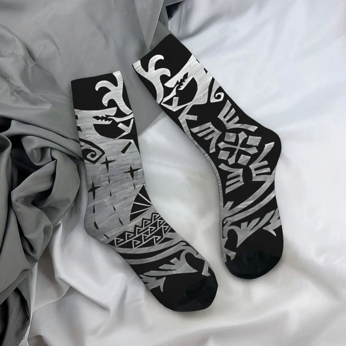 Tribal Wyvern Socks – Black & Silver Monster Hunter