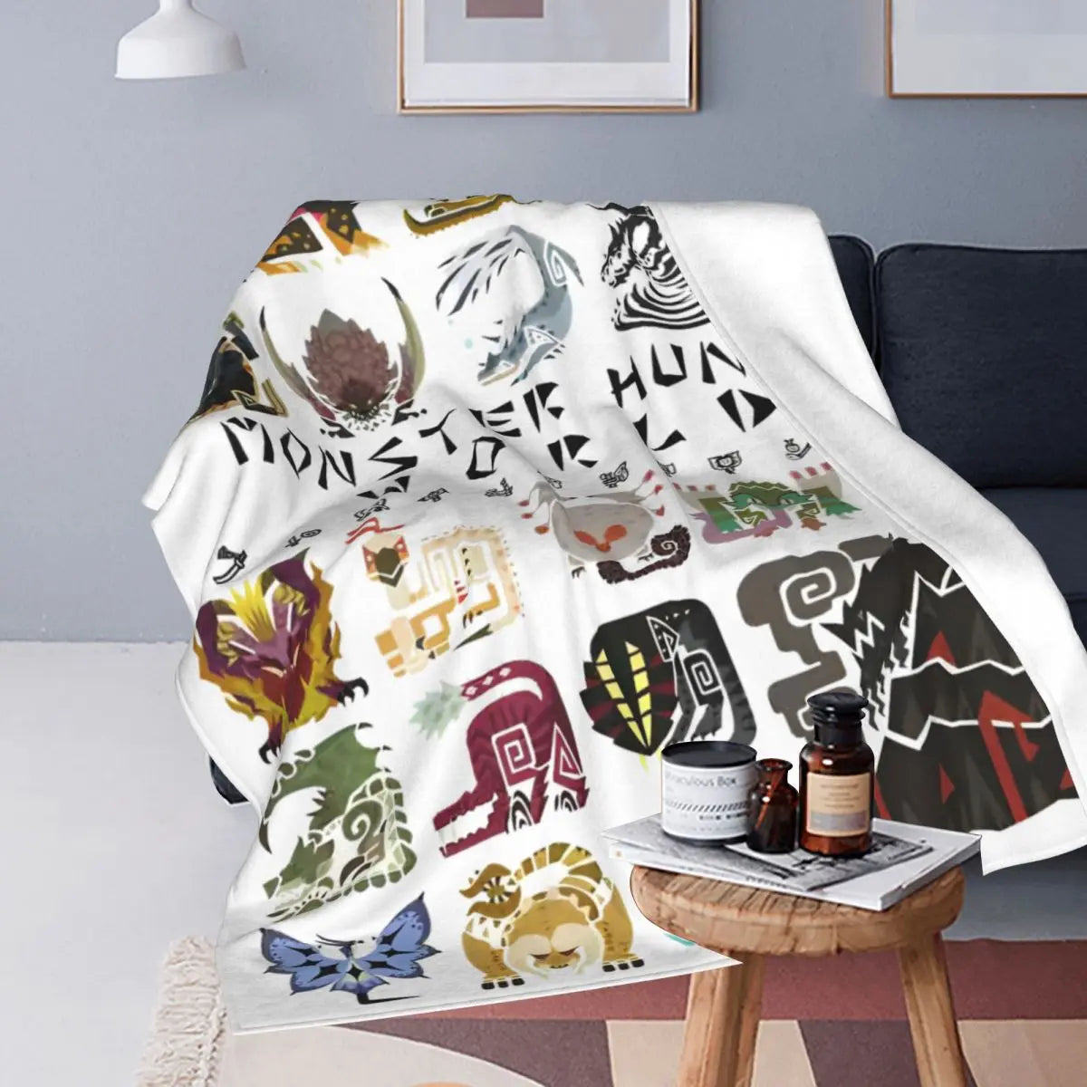 Monster Hunter World 30 Monster Logo Blanket - White